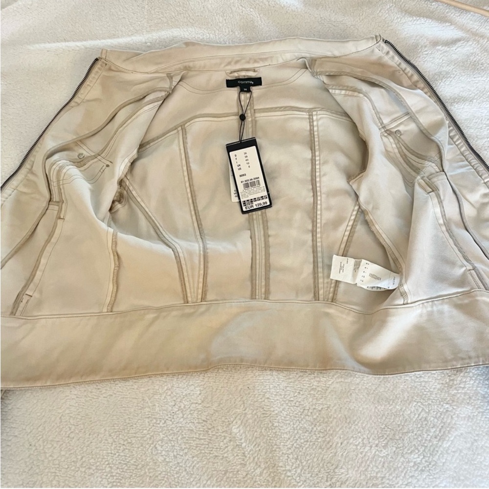 COMMA, Distressed Ruffle Jacket NWT - Picture 5 of 7